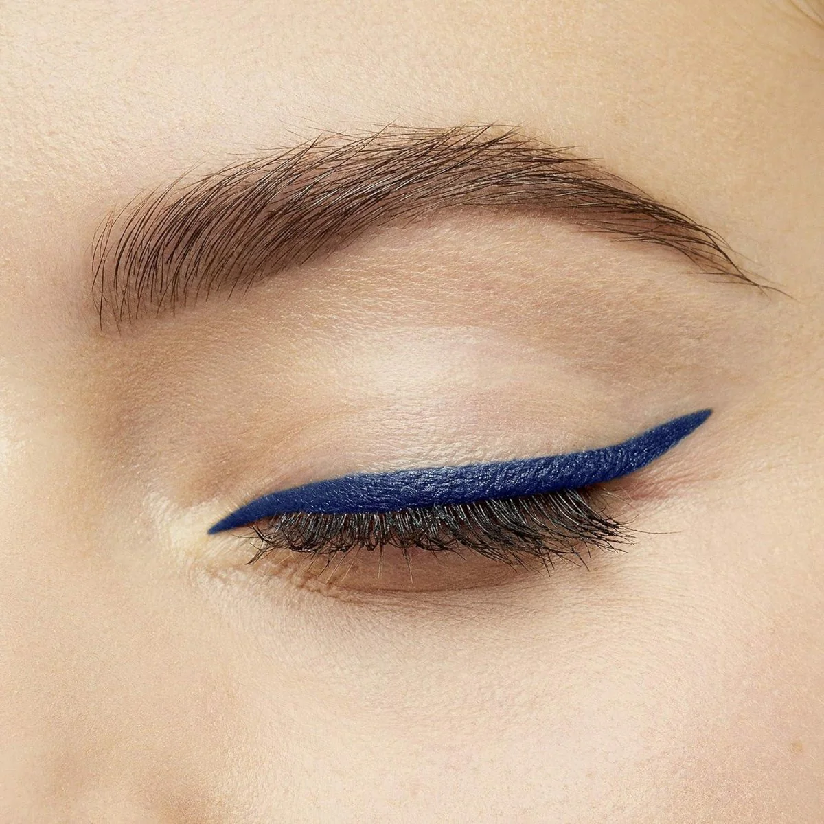 Bourjois Contour Clubbing Waterproof Eyeliner - 72 Up To Blue - Image 2