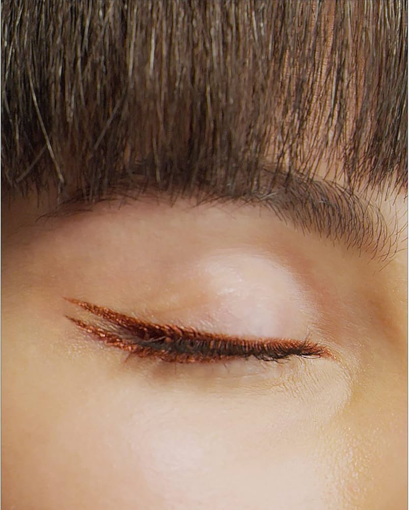 L'Oreal Matte Signature Eyeliner - 07 Copper - Image 3