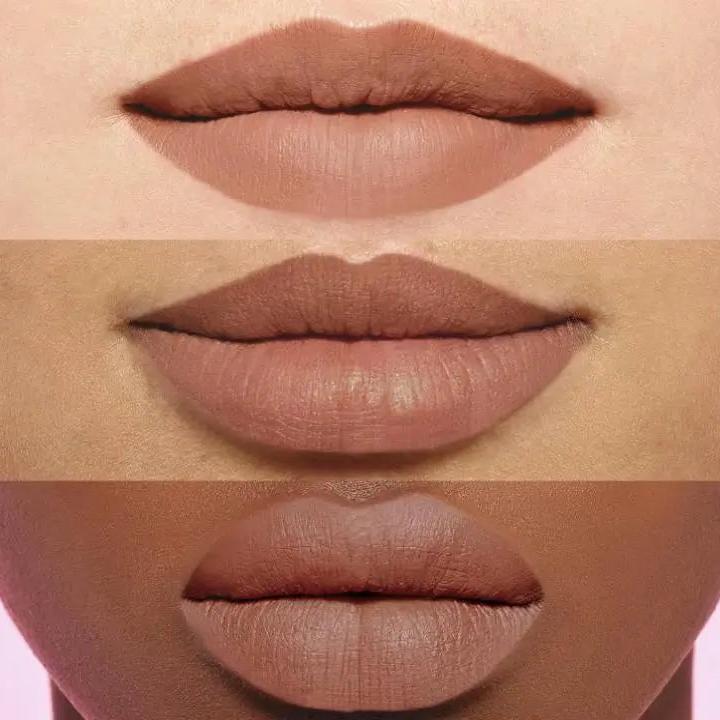 L'Oreal Paris Matte Lip Crayon - 104 Tres Sweet - Image 2