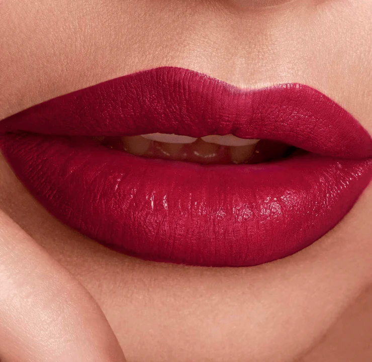 Maybelline Color Sensational 100 YRS Lipstick - 547 Pleasure Me Red - Image 3